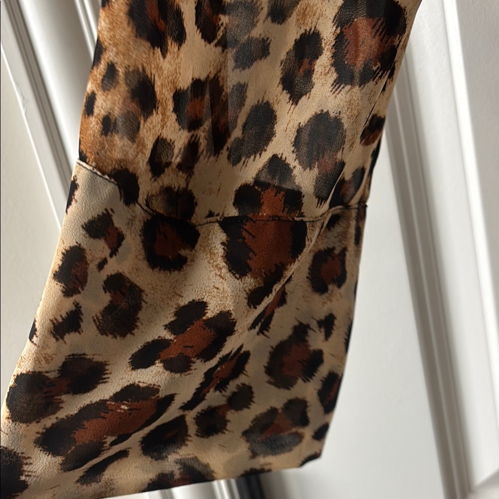 Leopard Print Women's Robe - Picture 3 of 3